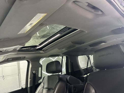 Used 2018 GMC Yukon XL Denali w/ Denali Ultimate Package image 40