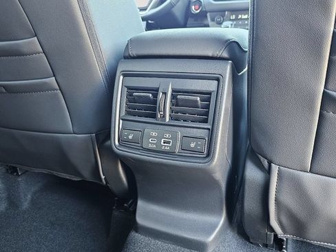 New 2026 Subaru Outback Touring XT AWD/4WD image 18