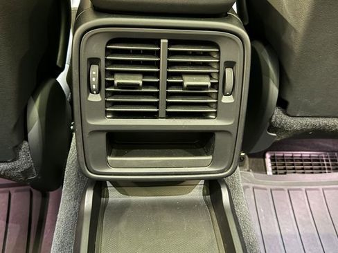 Certified 2023 Porsche Taycan 4S image 22