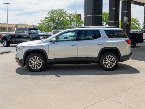 Used 2018 GMC Acadia SLE w/ Driver Alert Package I AWD/4WD image 4