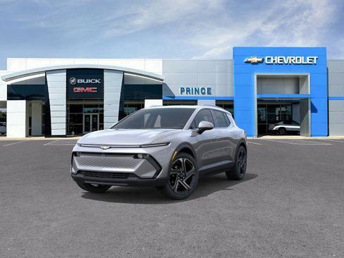 New 2026 Chevrolet Equinox EV LT w/ Convenience Package II image 8