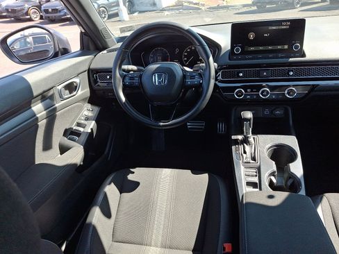 Used 2023 Honda Civic Sport image 10