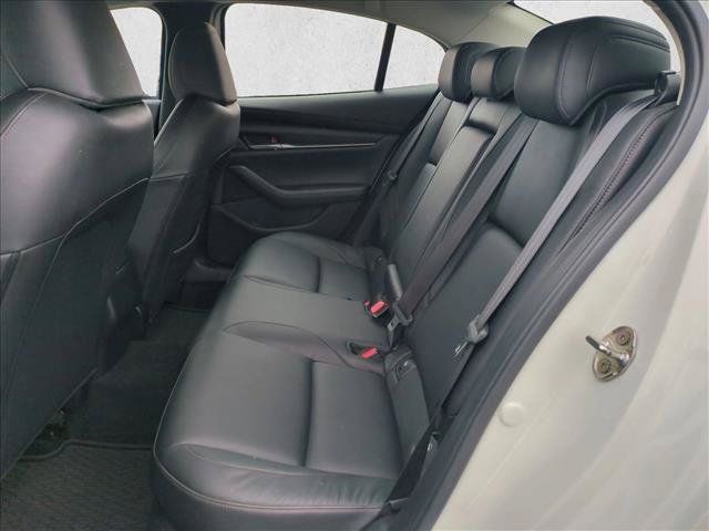 Used 2021 MAZDA MAZDA3 s FWD image 17