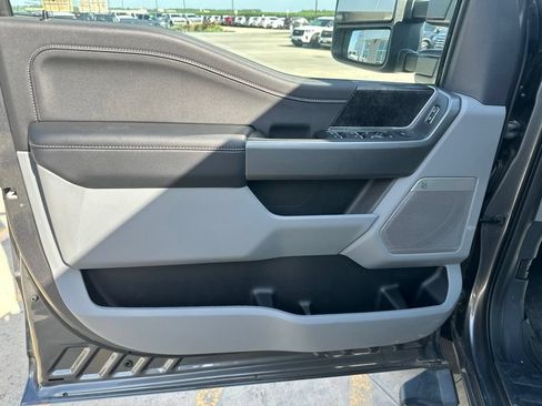 New 2026 Ford F250 XLT w/ XLT Premium Package AWD/4WD image 12