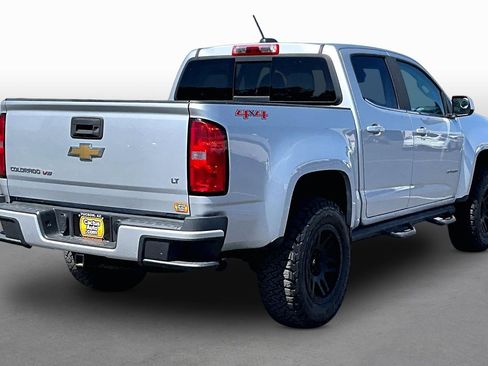 Used 2020 Chevrolet Colorado LT w/ LT Convenience Package AWD/4WD image 2