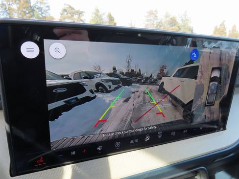 New 2026 Ford Maverick Lariat image 13