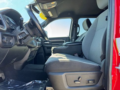 Used 2024 RAM 2500 Big Horn image 21