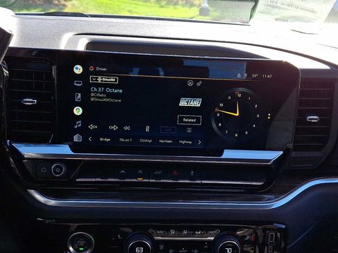 Used 2022 Chevrolet Silverado 1500 LT image 17