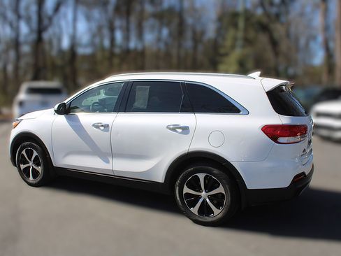 Used 2016 Kia Sorento EX w/ EX Premium Package image 6