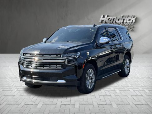 Used 2023 Chevrolet Tahoe Premier RWD image 5