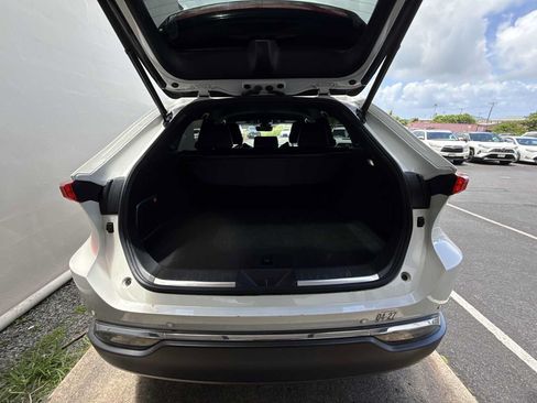 Used 2022 Toyota Venza Limited AWD/4WD image 24