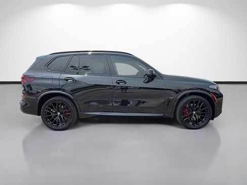 Used 2024 BMW X5 sDrive40i w/ M Sport Package RWD image 2