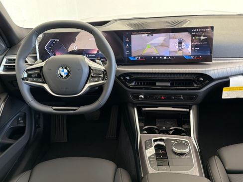 New 2026 BMW 330i xDrive Sedan w/ Premium Package AWD/4WD image 28