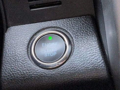 Certified 2021 Ford F250 Lariat AWD/4WD image 29