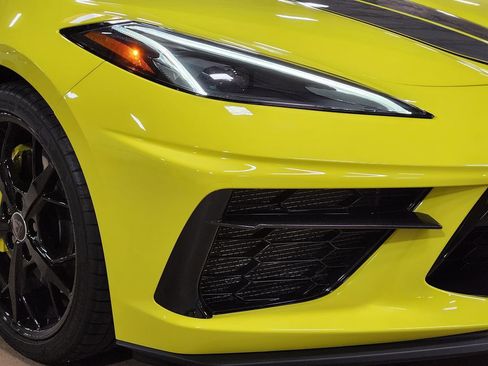 Used 2022 Chevrolet Corvette 3LT C8.R image 14