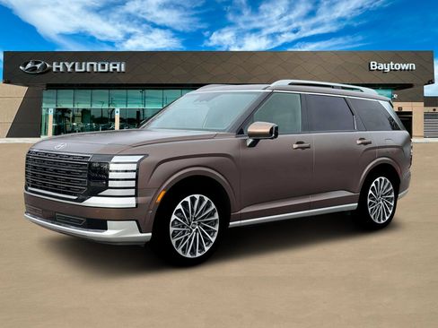New 2026 Hyundai Palisade Calligraphy FWD image 3