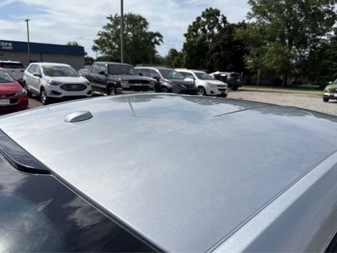 Used 2019 Ford Mustang GT Premium w/ Equipment Group 401A RWD image 12
