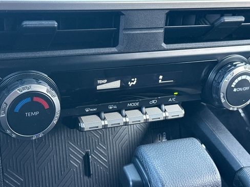 Used 2025 Toyota 4Runner SR5 image 20