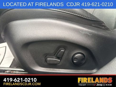 Used 2023 Jeep Compass Trailhawk w/ Trailhawk Elite Group AWD/4WD image 18