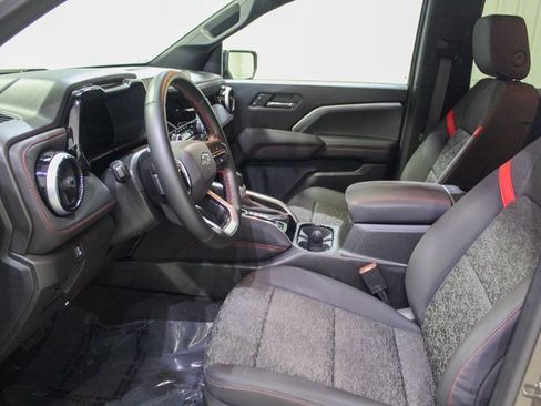 Used 2024 Chevrolet Colorado Z71 w/ LPO, Dark Essentials Package image 8