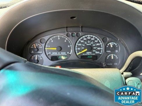 Used 2000 Chevrolet S10 Pickup LS w/ Preferred Equipment Group RWD image 7