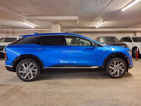 Used 2026 Cadillac Optiq Luxury 1 image 4