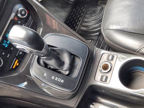 Used 2016 Ford Escape Titanium FWD image 16