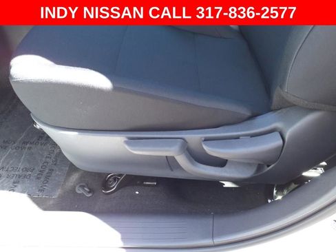 Used 2024 Nissan Kicks S image 15