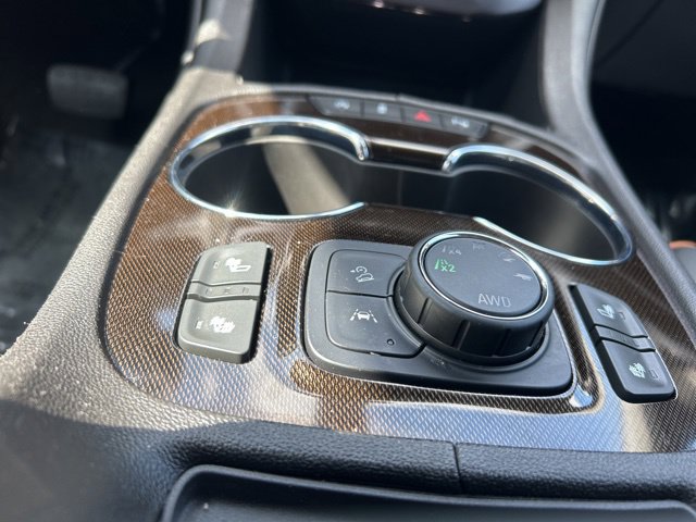 Used 2023 GMC Acadia AT4 w/ Trailering Package AWD/4WD image 25