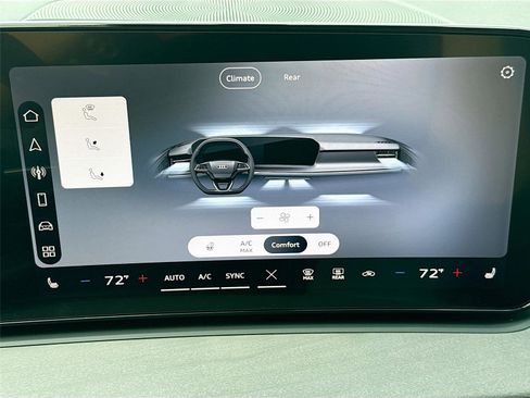 New 2026 Audi Q3 quattro 2.0T image 16