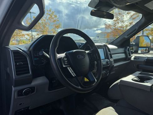 Used 2020 Ford F350 XLT AWD/4WD image 15
