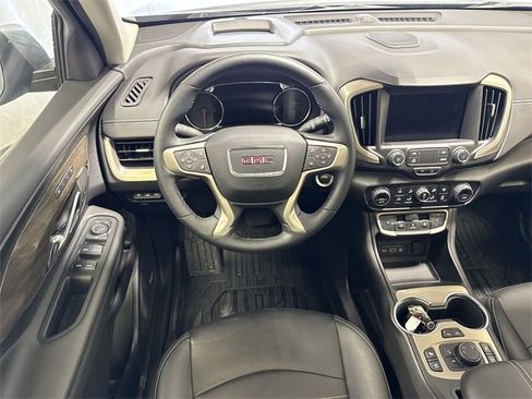 Certified 2024 GMC Terrain Denali w/ Denali Premium Package image 15