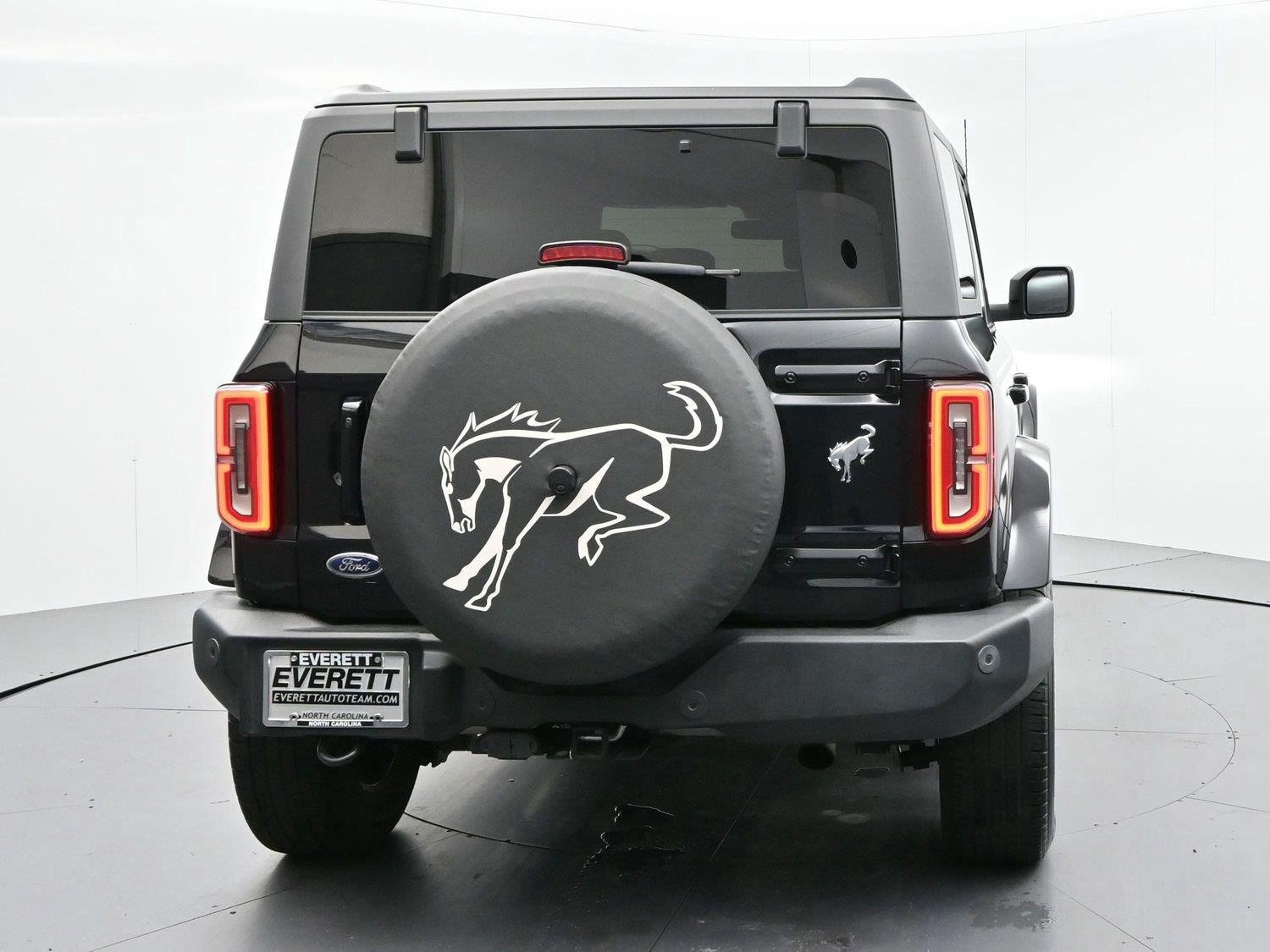 Used 2022 Ford Bronco Outer Banks AWD/4WD image 6