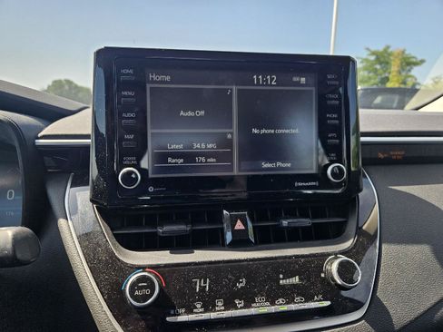 Used 2022 Toyota Corolla LE FWD image 10