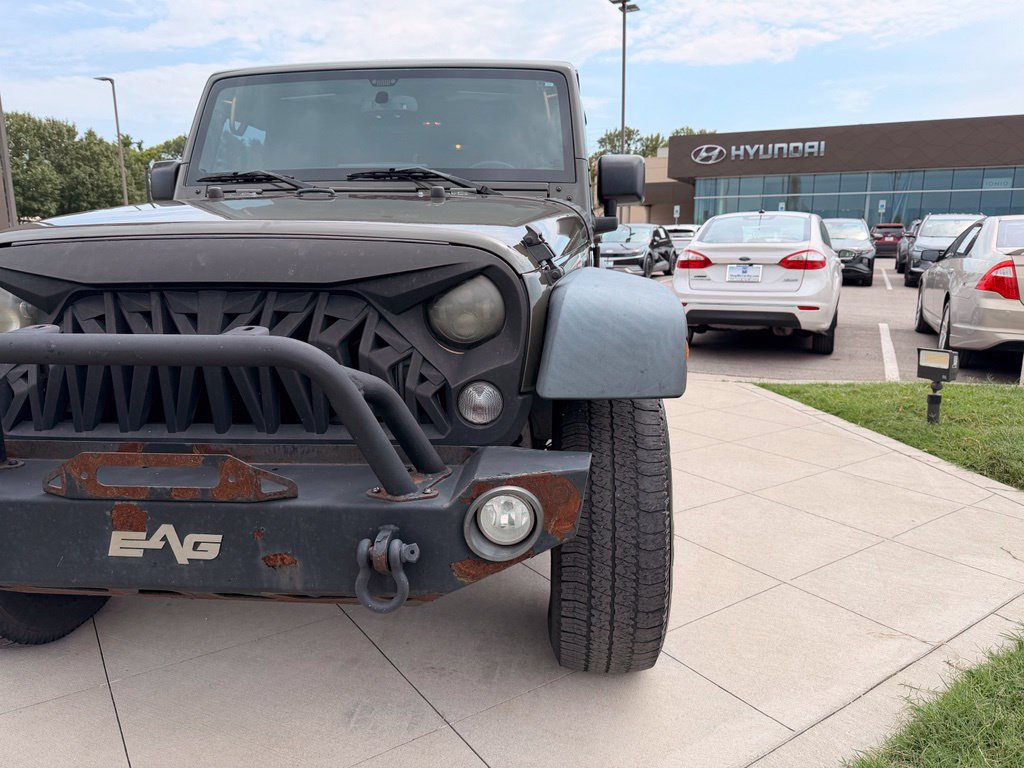 Used 2015 Jeep Wrangler Unlimited Sport w/ Quick Order Package 24S AWD/4WD image 14