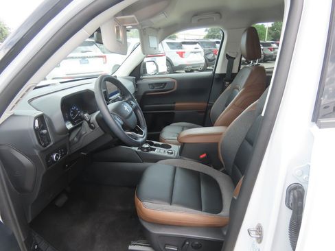 Used 2024 Ford Bronco Sport Outer Banks AWD/4WD image 25