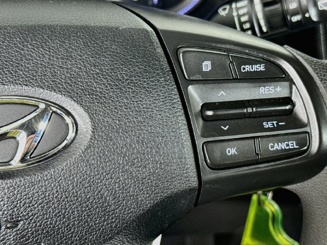 Used 2020 Hyundai Venue SE FWD image 12
