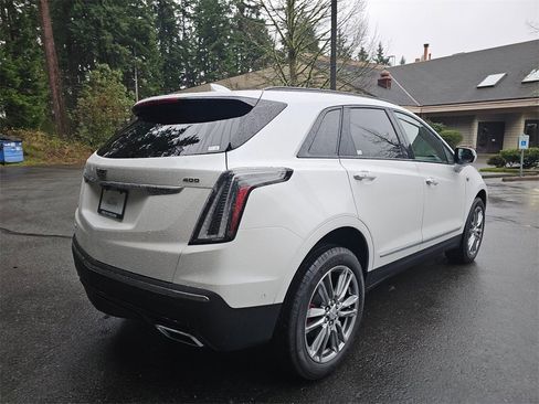 New 2026 Cadillac XT5 Sportv image 7