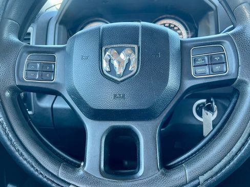 Used 2014 RAM 3500 Tradesman w/ Chrome Appearance Group image 15