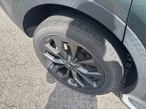 Used 2023 Kia Sorento X-Line EX image 26