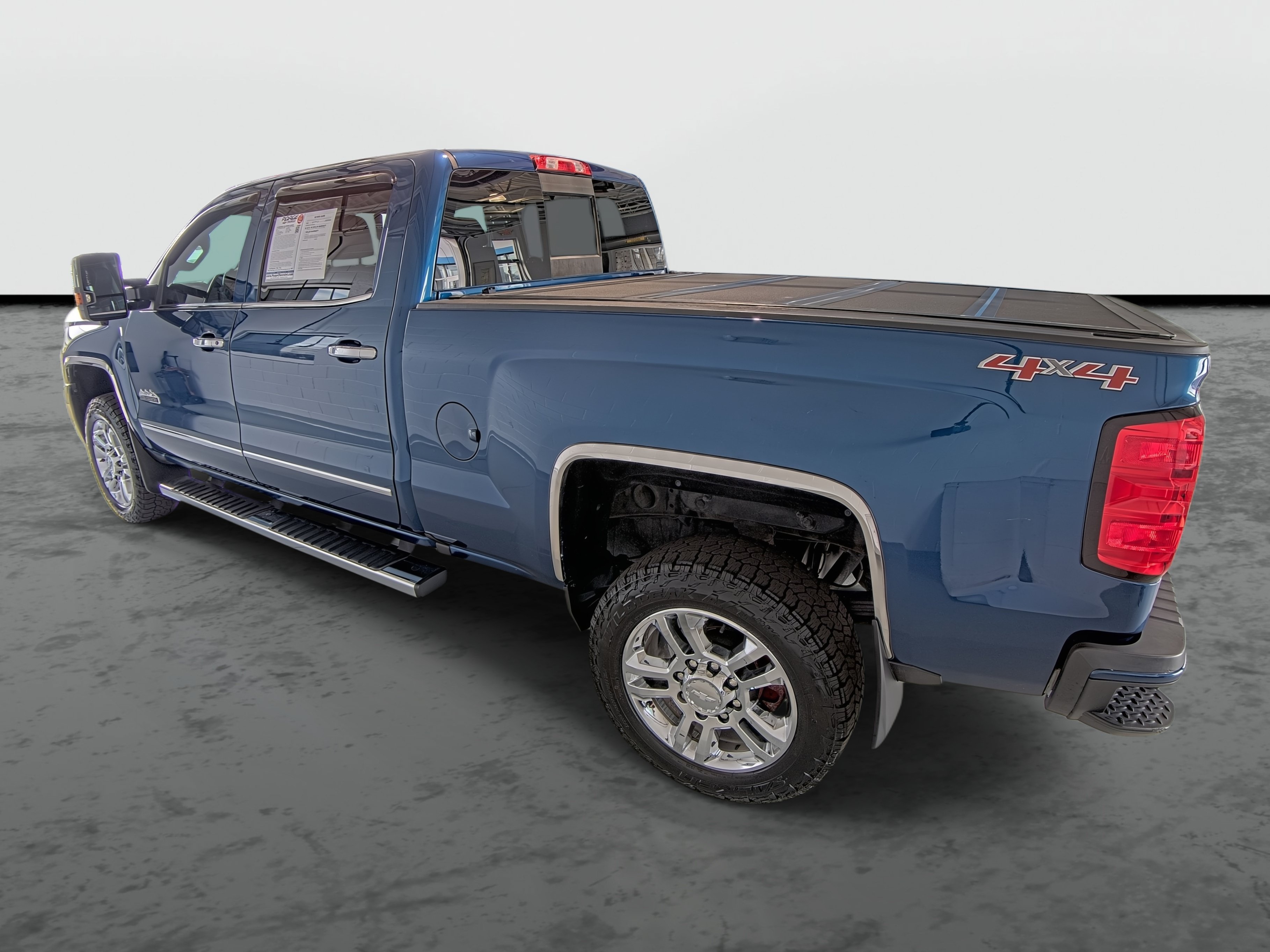 Used 2017 Chevrolet Silverado 2500 High Country w/ Duramax Plus Package AWD/4WD image 11