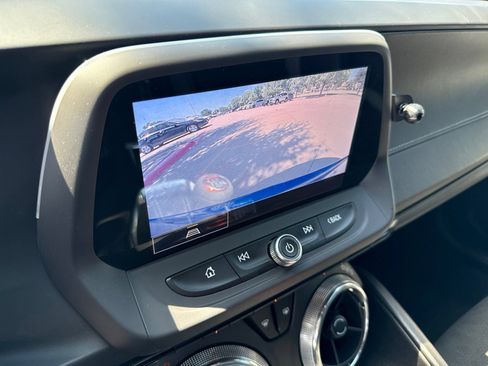 Used 2021 Chevrolet Camaro SS RWD image 18