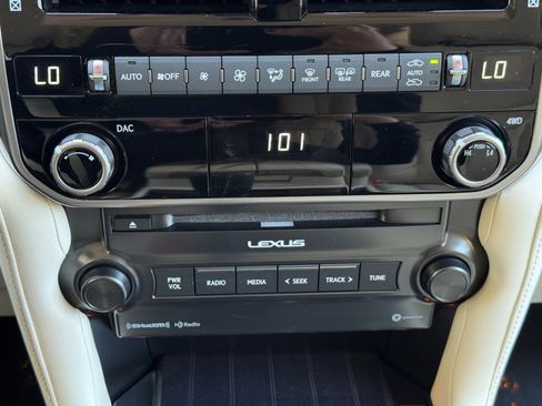 Used 2022 Lexus GX 460 Premium AWD/4WD image 30