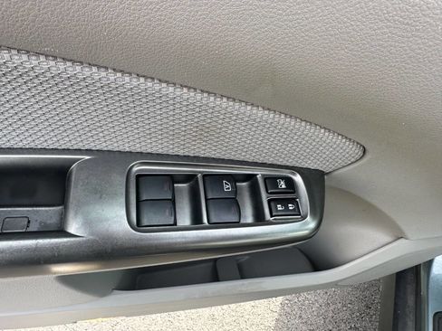 Used 2011 Subaru Forester 2.5X Premium image 20