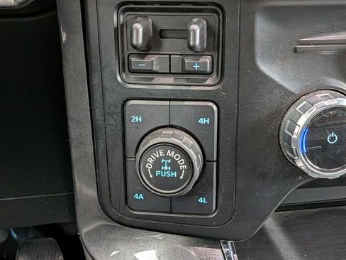 Used 2023 Ford F150 Lariat w/ Equipment Group 502A High AWD/4WD image 31