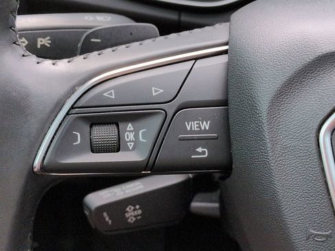 Used 2020 Audi Q5 2.0T Premium image 26