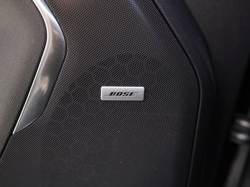 Used 2021 GMC Yukon SLT w/ SLT Premium Package image 39