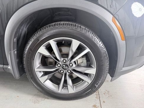 Certified 2023 INFINITI QX60 Luxe w/ Cargo Package FWD image 4