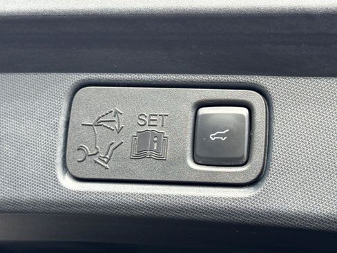 Used 2022 Ford Mustang Mach-E Premium AWD/4WD image 14