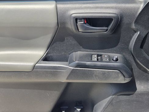 Used 2021 Toyota Tacoma SR RWD image 23